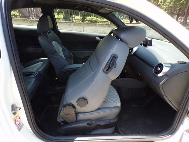 AUDI A1 1.4 TFSI S tronic Ambition