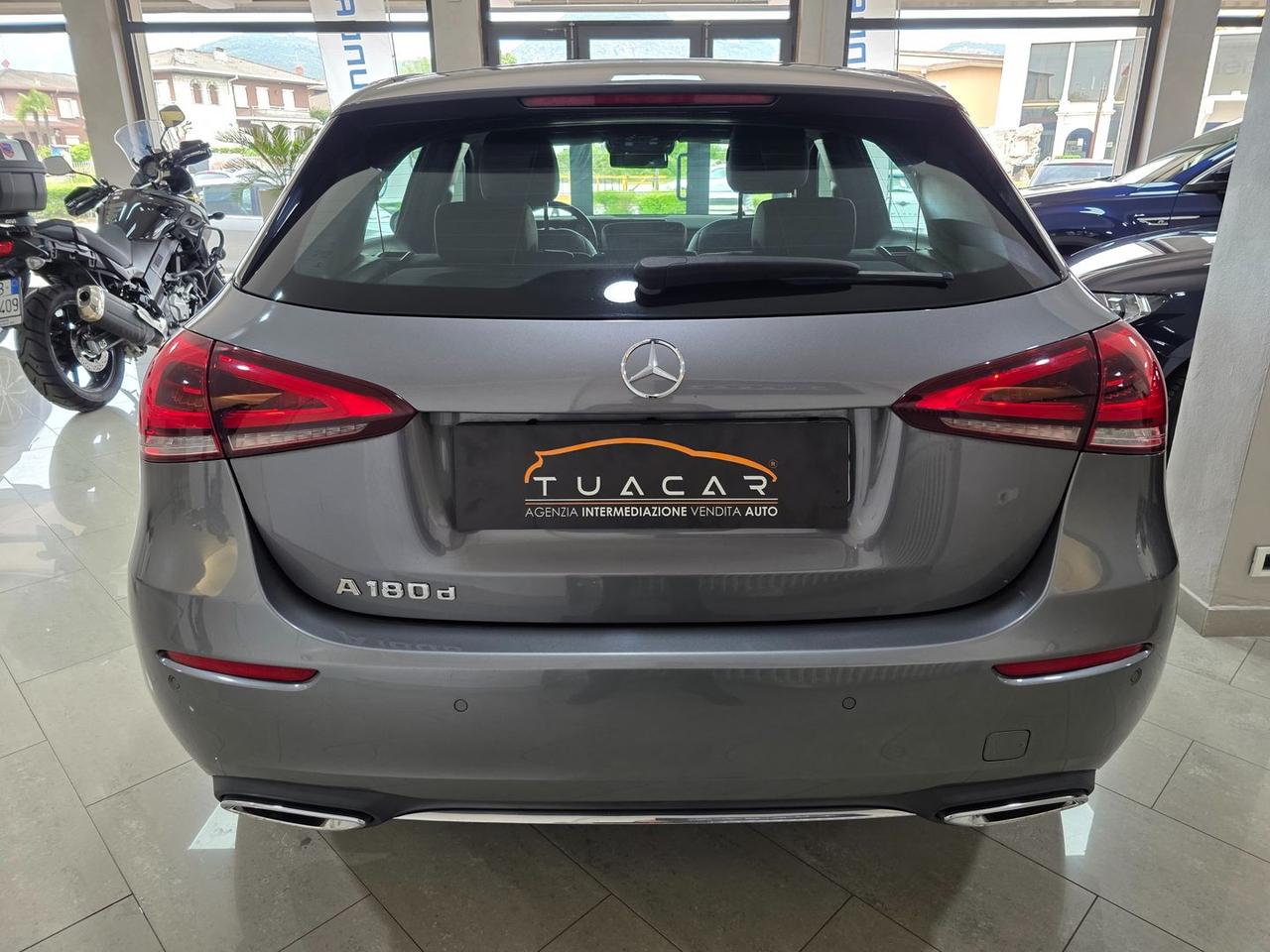Mercedes-Benz A 180 Sport A 180 D