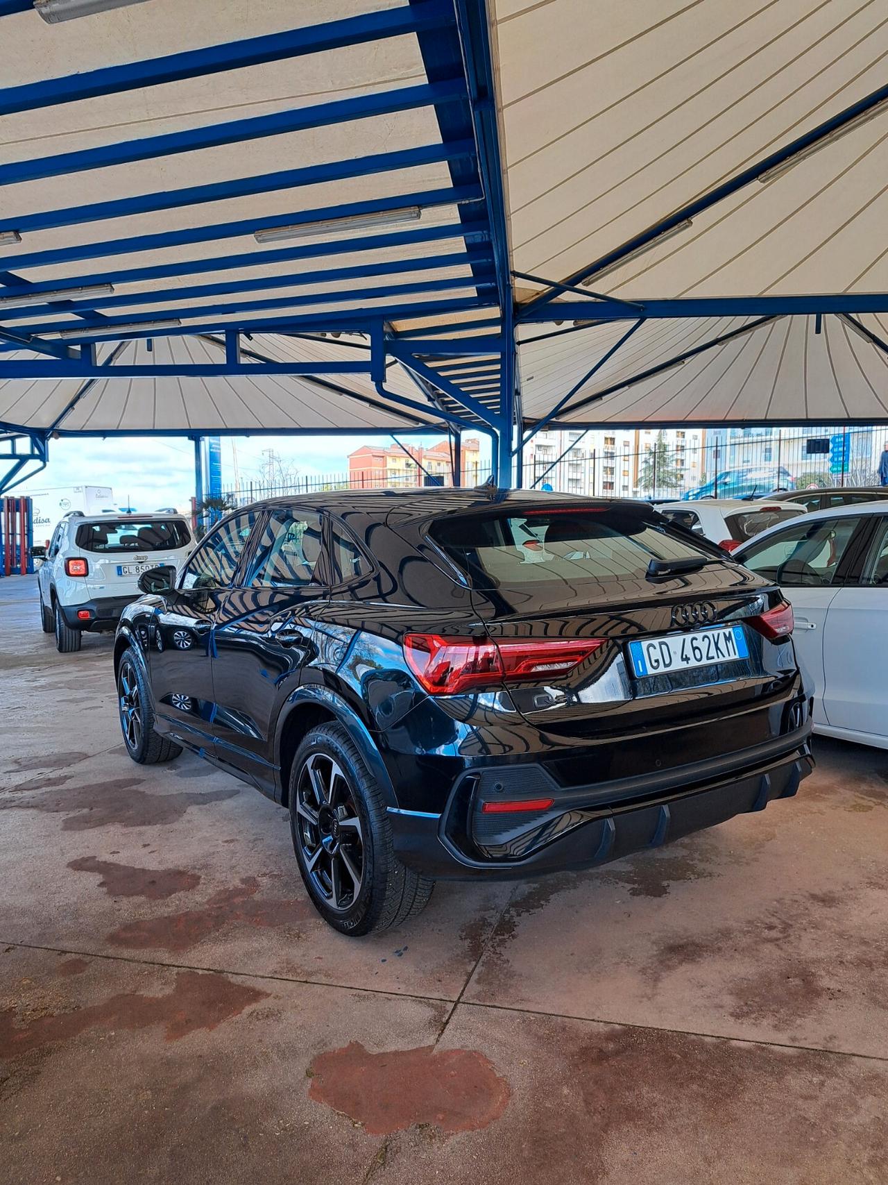 Audi Q3 SPB 2.0 TDI S tronic S-line Edition Autom.