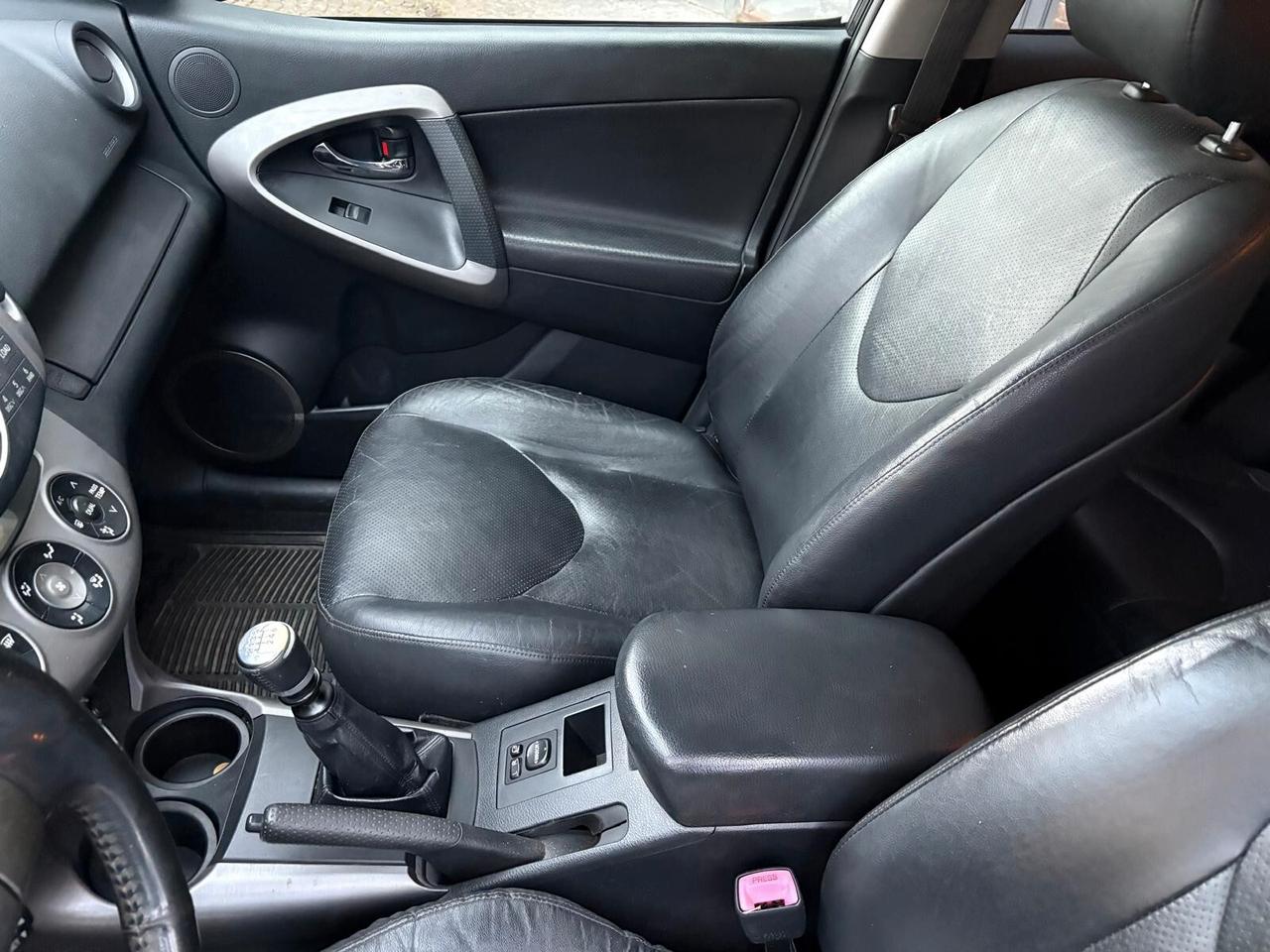 Toyota RAV 4 RAV4 2.2 D-4D 177 CV Luxury