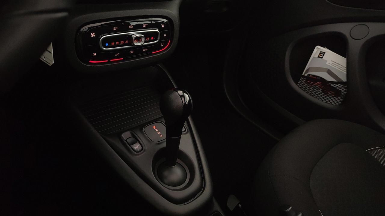 SMART Fortwo Cabrio eq Passion 4,6kW