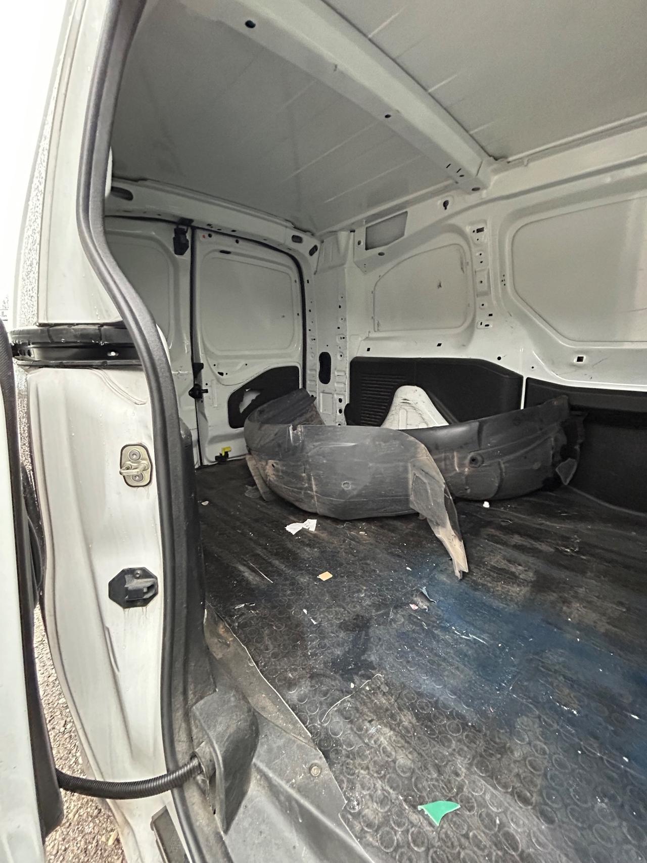 Peugeot Partner BlueHDi 100cv