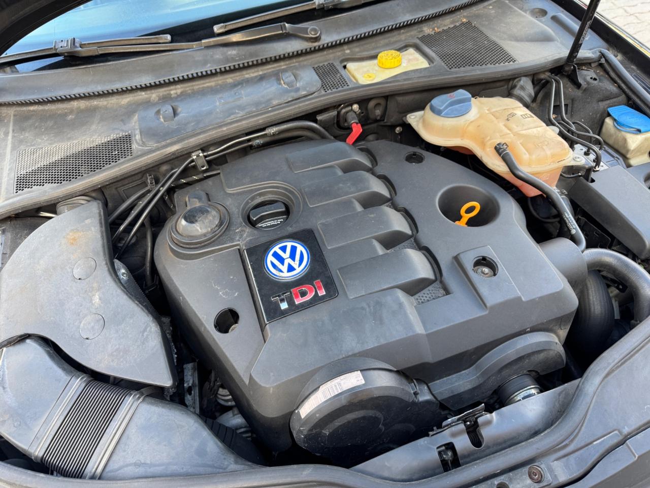 Volkswagen Passat 1.9 TDI/130 CV cat Highline