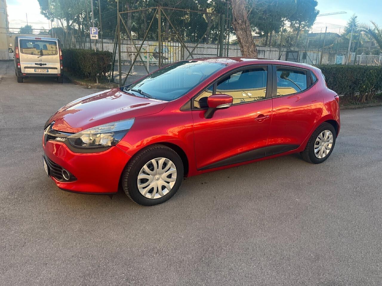 Renault Clio 1.5 dCi 8V 75CV 5 p. NeoPatentati