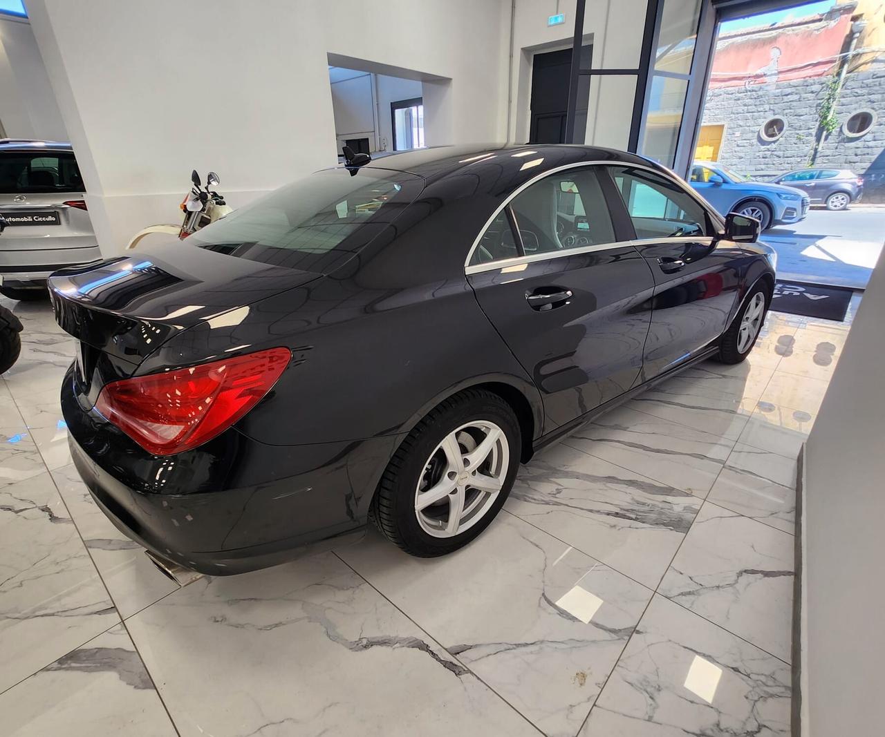 Mercedes-benz CLA 220 Automatic Premium