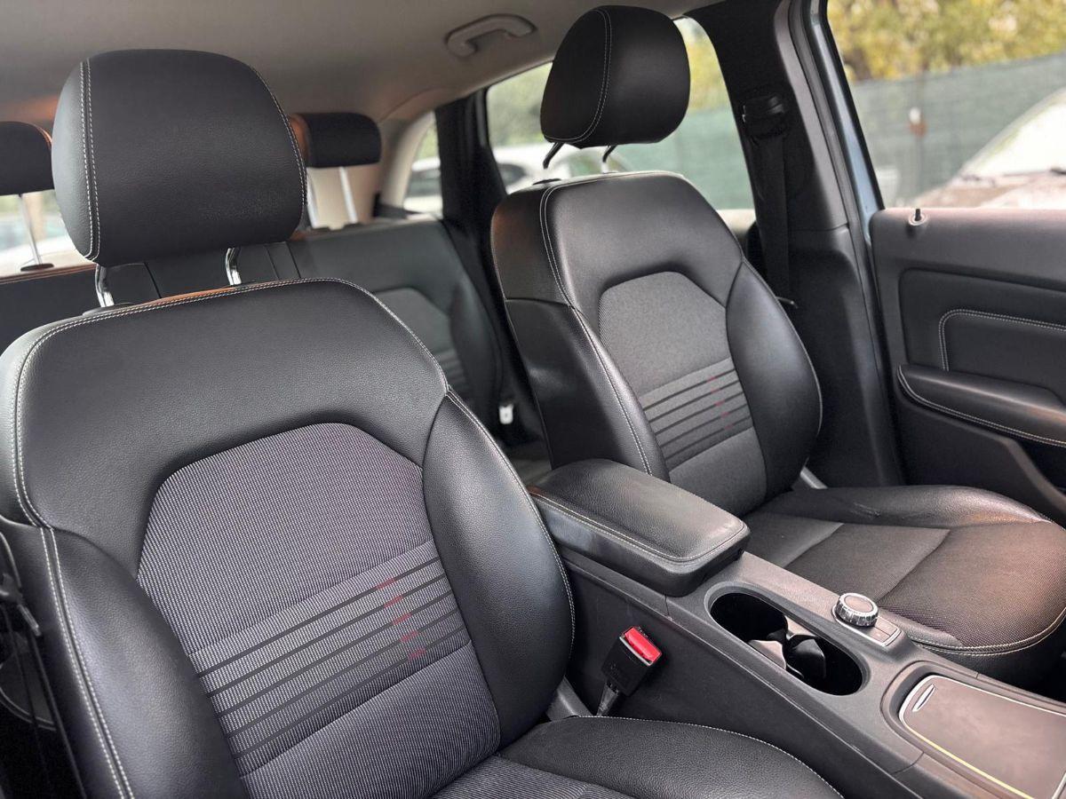 MERCEDES - Classe B - B 200 Automatic 4Matic Premium