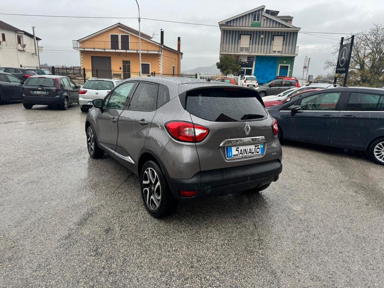 Renault Captur 1.5 dCi 90 cv automatica GARANZIA