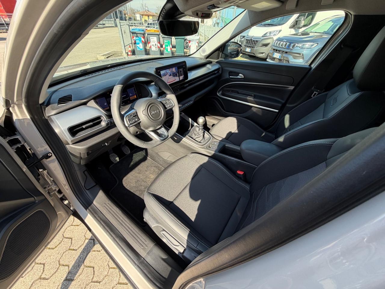 Jeep Avenger 1.2 Turbo 100 CV Summit