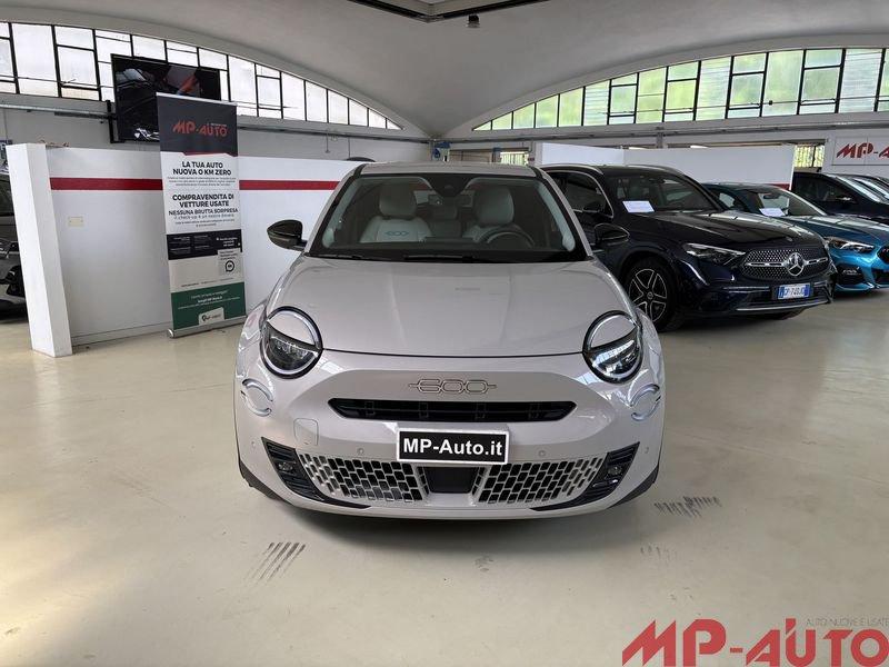 FIAT 600 1.2 Hybrid 110cv La Prima