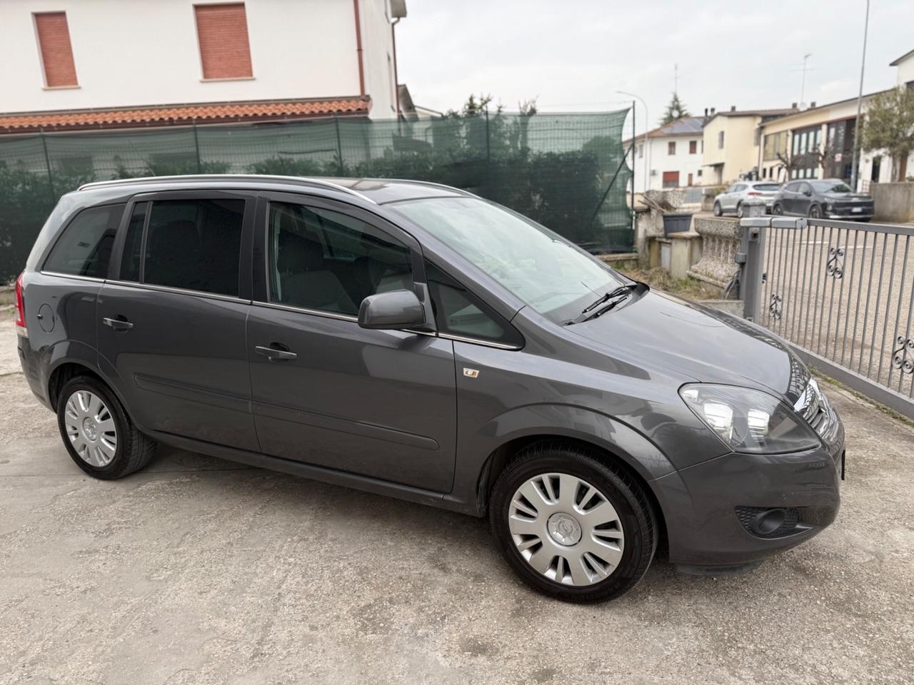 Opel Zafira1.6 Turbo EcoMetano 2029 7 posti nuova