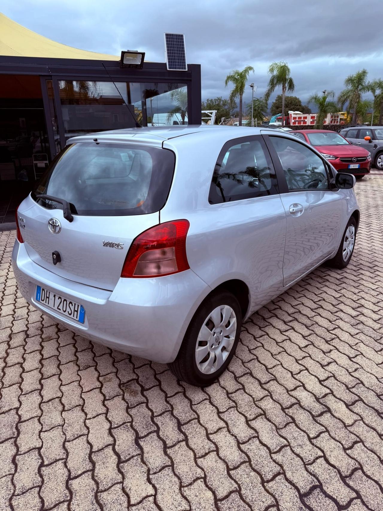 Toyota Yaris 1.3 3 porte Sol