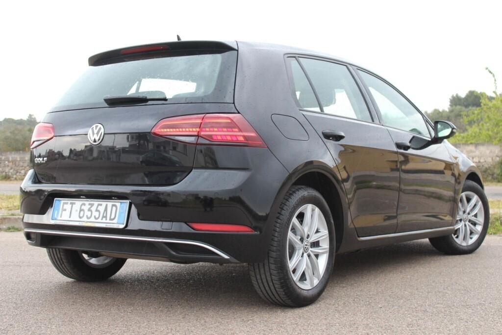 VOLKSWAGEN Golf 1.6 TDI DSG *FULL LED *KEYLESS