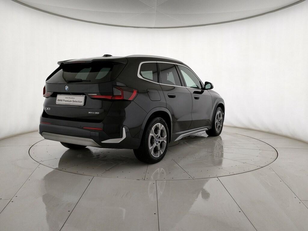 BMW iX1 30 xLine xDrive