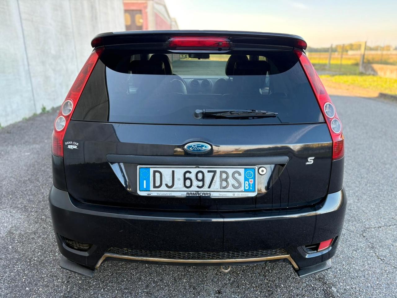 Ford Fiesta 1.6 TDCi 3p. 90CV NEOPATENTATI