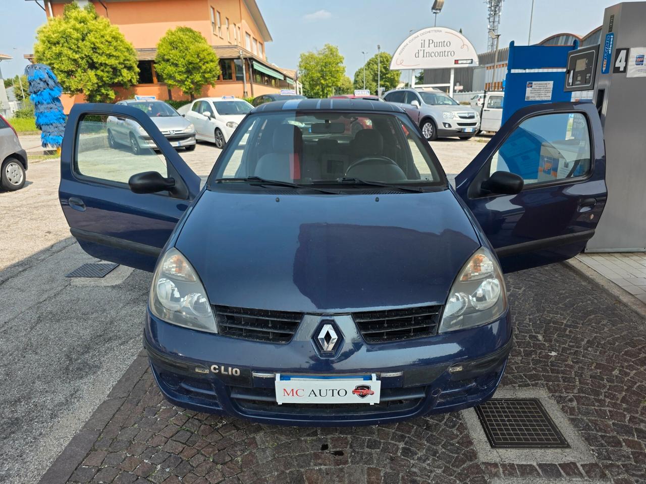 Renault Clio Storia 1.2 3 porte con 265.000km Gpl