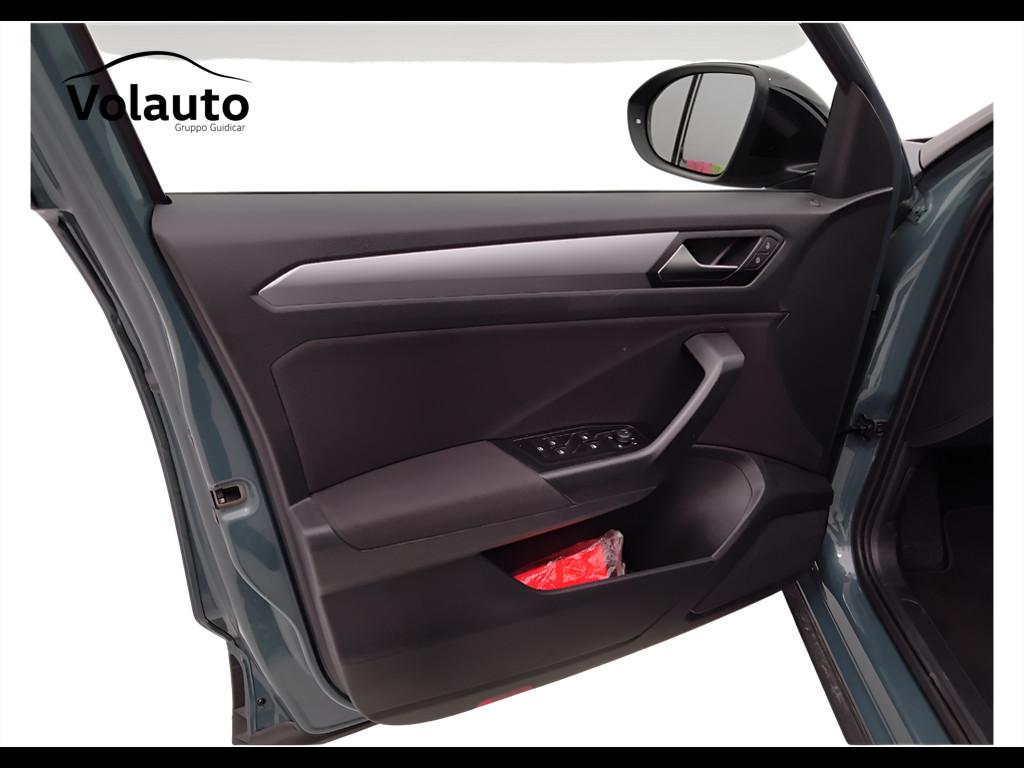 VOLKSWAGEN T-Roc 2022 - T-Roc 1.5 tsi Life dsg