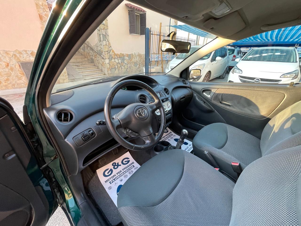 Toyota Yaris 1.4 tdi D-4D cat 3 porte Sol