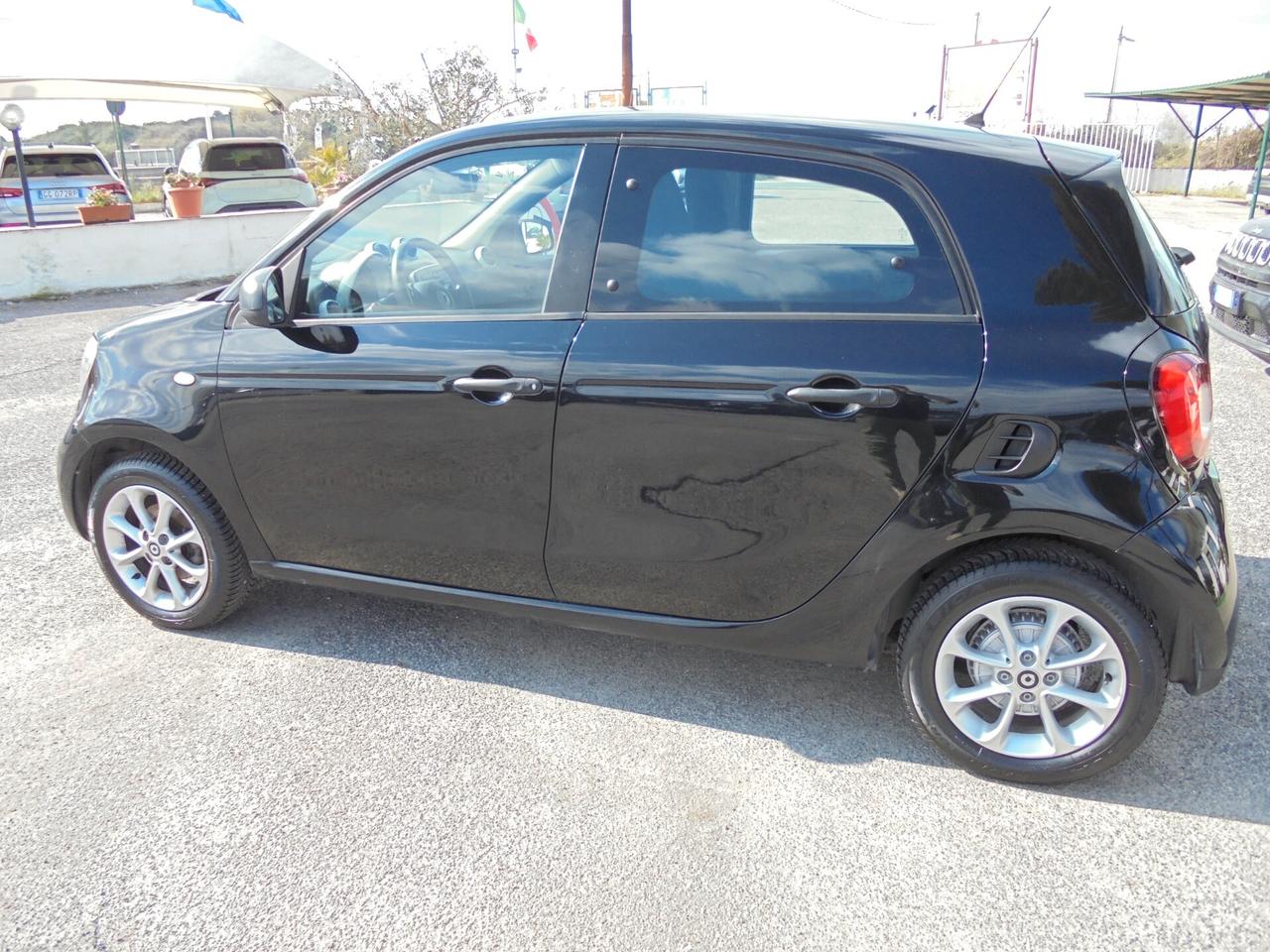 Smart ForFour 70 1.0 Youngster