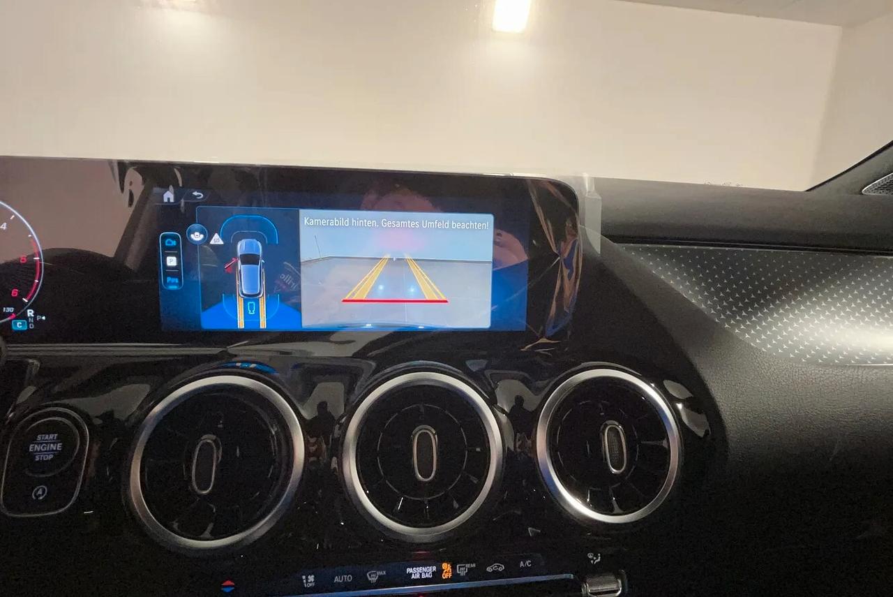 Mercedes-benz GLA 200 180 d Automatic Advanced