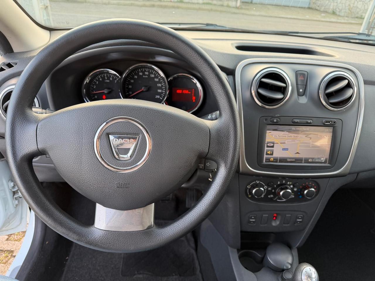 Dacia Sandero 1.5 dCi 8V 75CV Lauréate-2013