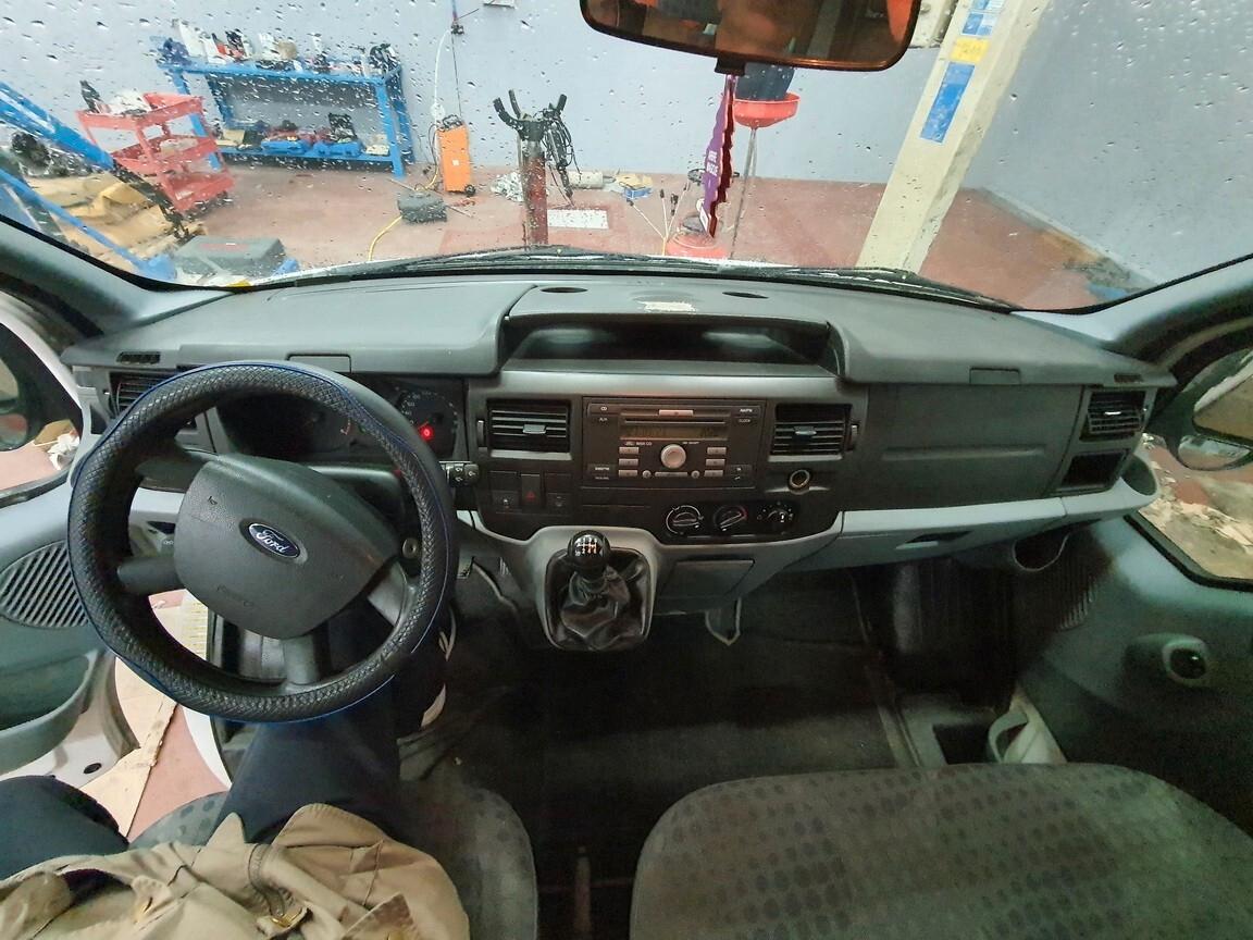 Ford Transit 300M 2.2 TDCi 115CV 9 Posti