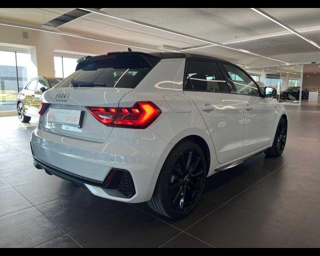AUDI A1 SPB 30 TFSI S tronic Identity Black