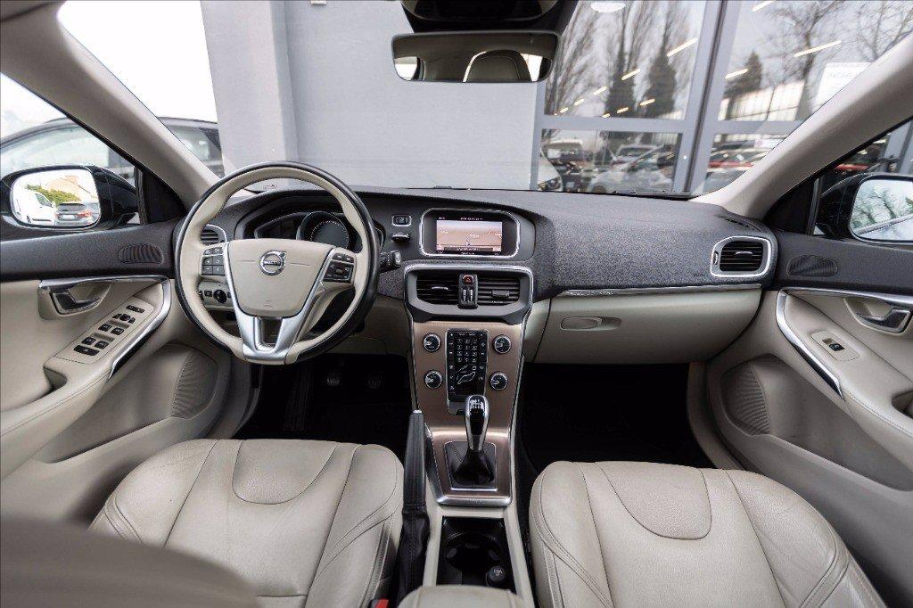 VOLVO V40 Cross Country 2.0 d2 del 2017