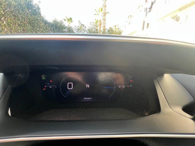 PEUGEOT 2008 Hybrid 145 e-DCS6 GT tua da ?299,00 mensili