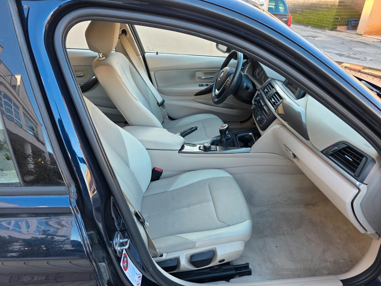 Bmw 318 318d xDrive Touring Modern