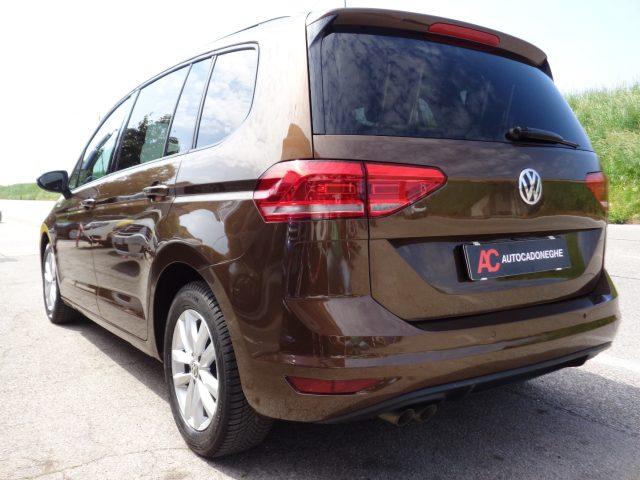 VOLKSWAGEN Touran 2.0TDI DSG PREZZO VALIDO FINO 30.04,GARANZIA,km VW