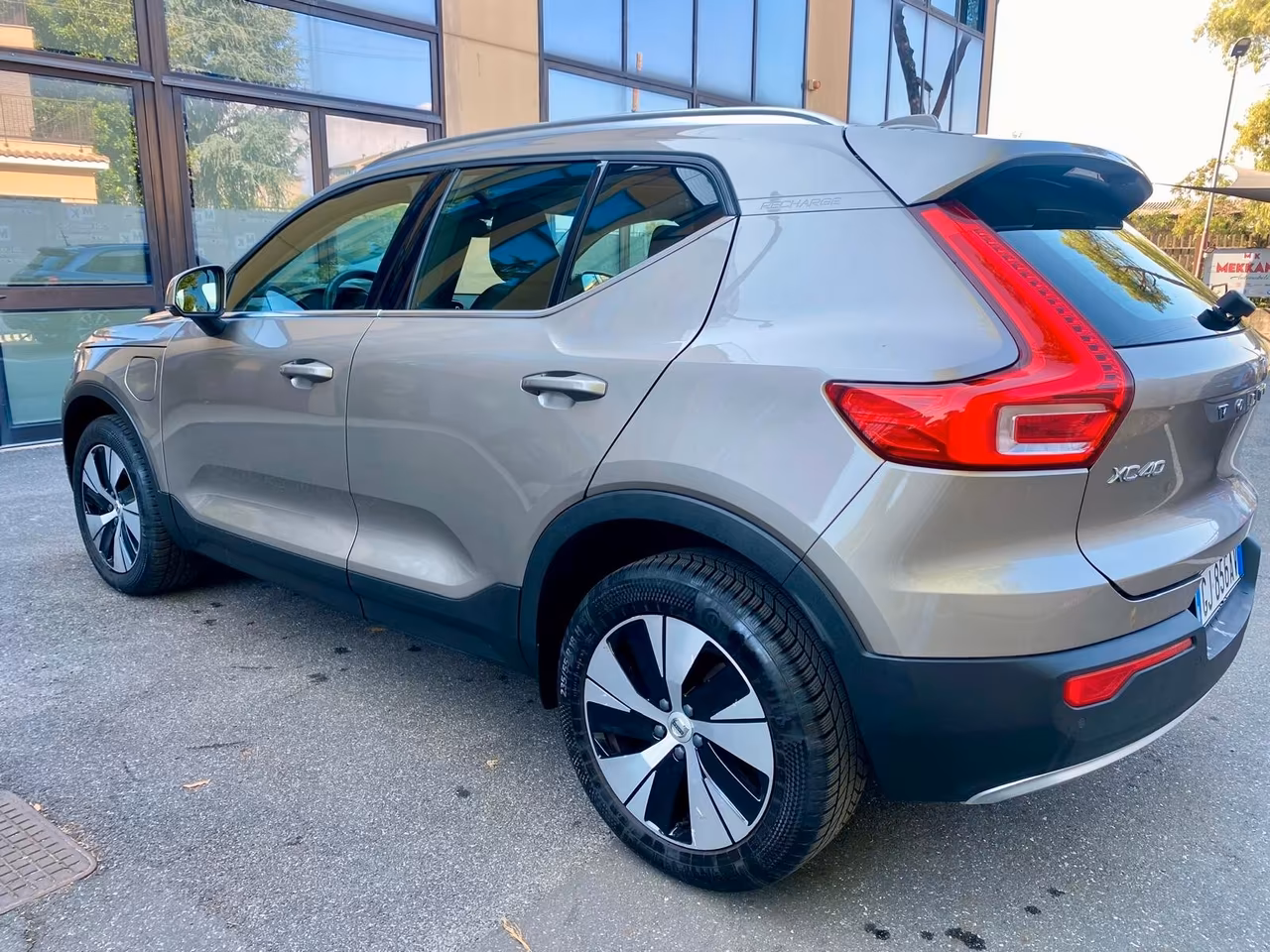 Volvo XC40 t4 phev RECHARGE -LED -NAVI- GARANZIA