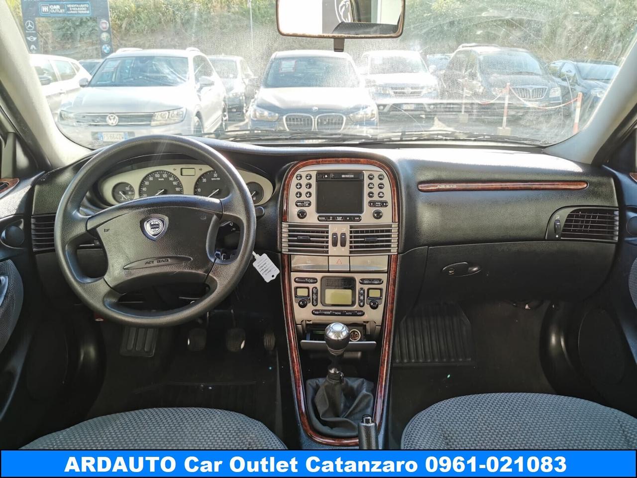 Lancia Lybra 1.9 JTD cat Station Wagon LX