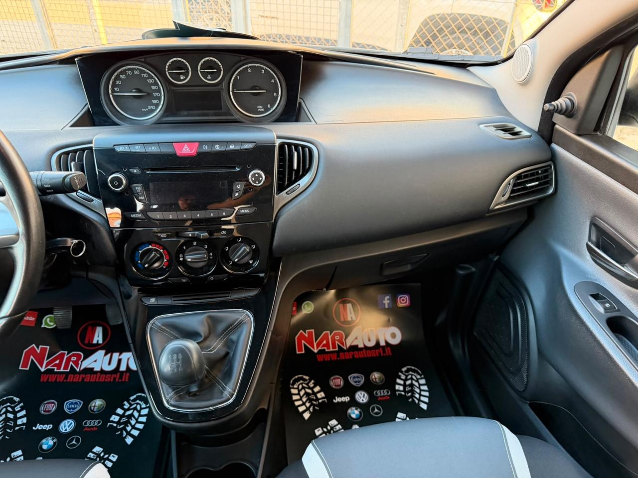 Lancia Ypsilon 1.3 MJT 95 CV Platinum 78000km