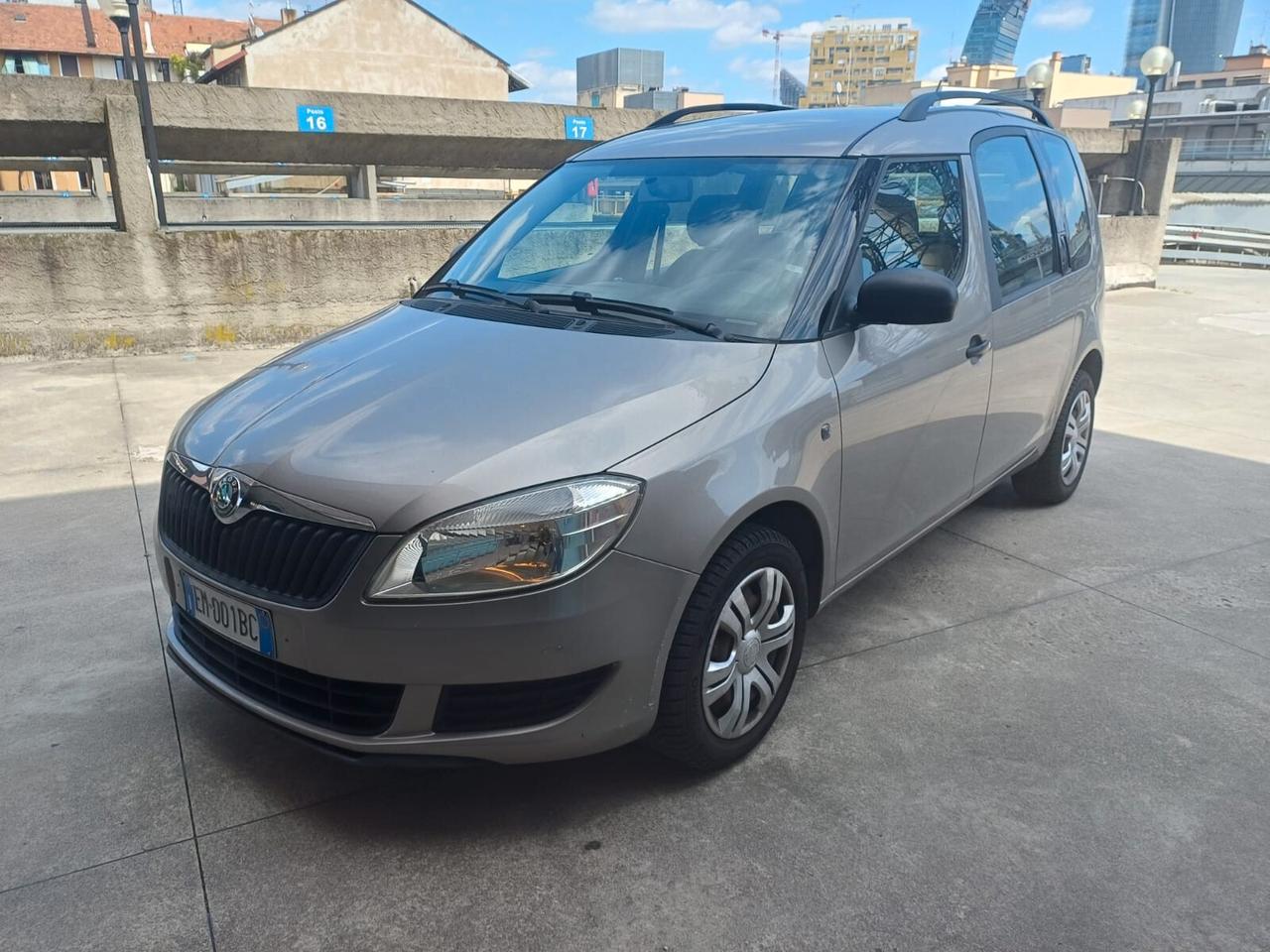 Skoda Roomster 1.2 TDI CR 75CV Ambition