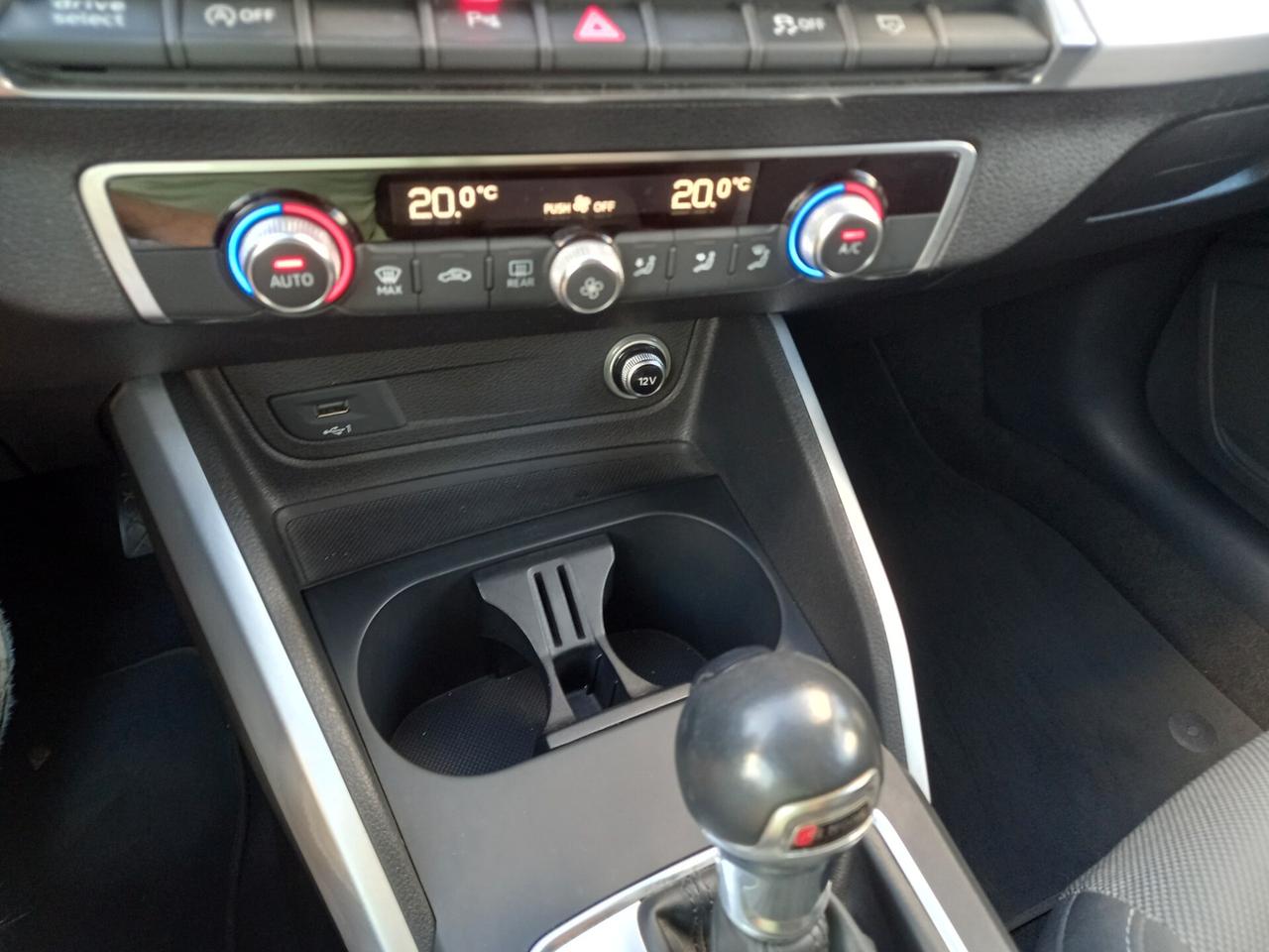 Audi Q2 30 TFSI S tronic line Edition
