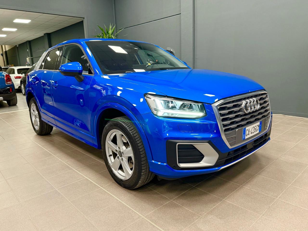 Audi Q2 35 TDI S tronic Business
