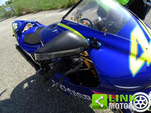 YAMAHA RD 500 LC REPLICA VALENTINO ROSSI