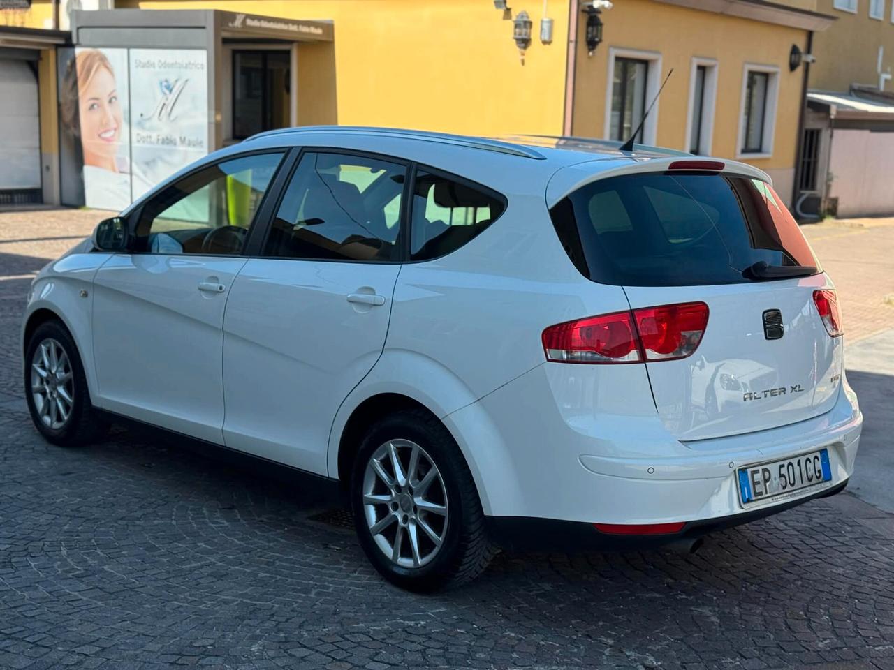 Seat Altea XL 1.6 Style BI FUEL