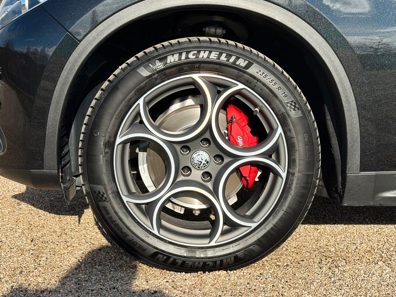 Alfa Romeo Stelvio 2.2 Executive Q4 AT8 210cv | PREZZO PROMO