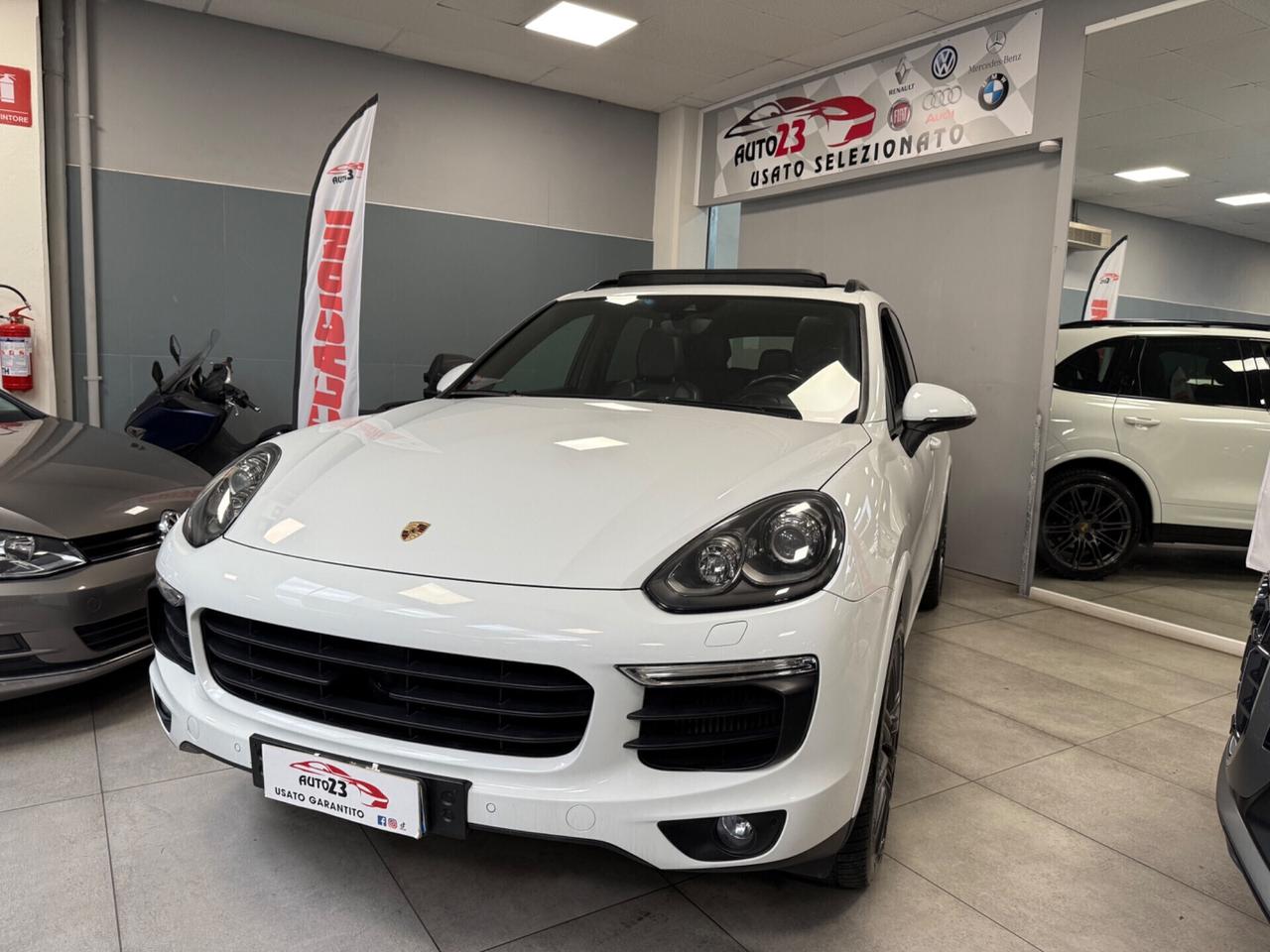 Porsche Cayenne 3.0 Diesel Platinum Edition 262CV