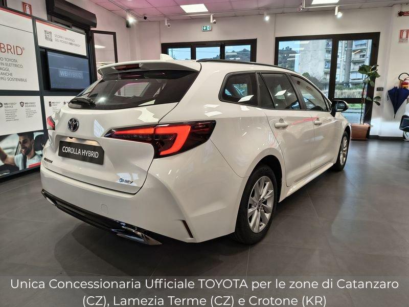 Toyota Corolla TS 2.0 Hybrid Active MY24