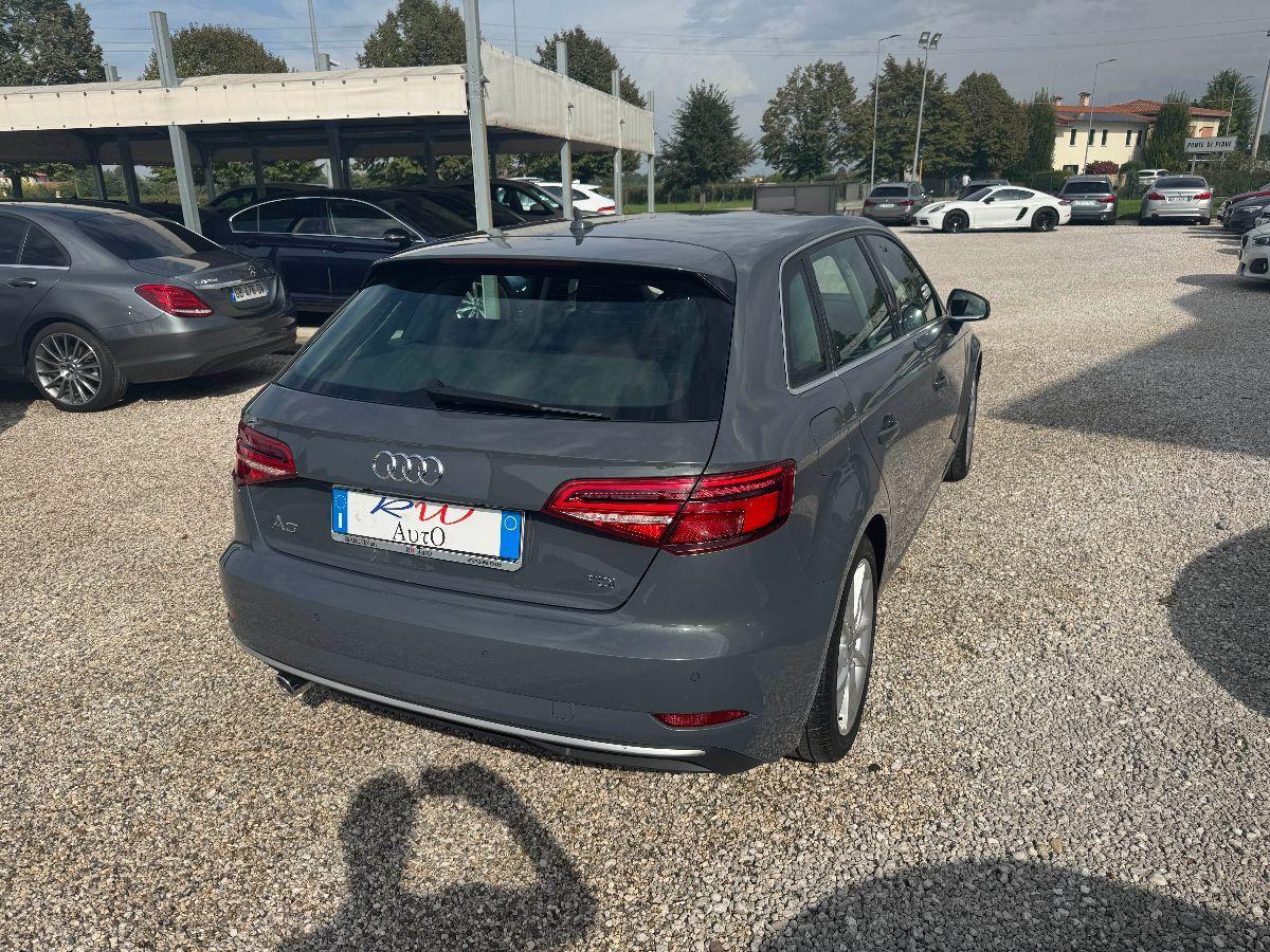 AUDI - A3 - 1.6 TDI S tronic Sport VIRTUAL