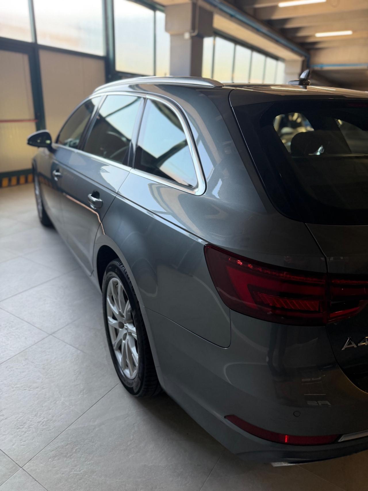 Audi A4 AVANT 2.0 TDI 35 FULLOPT UNICOPR EURO6B