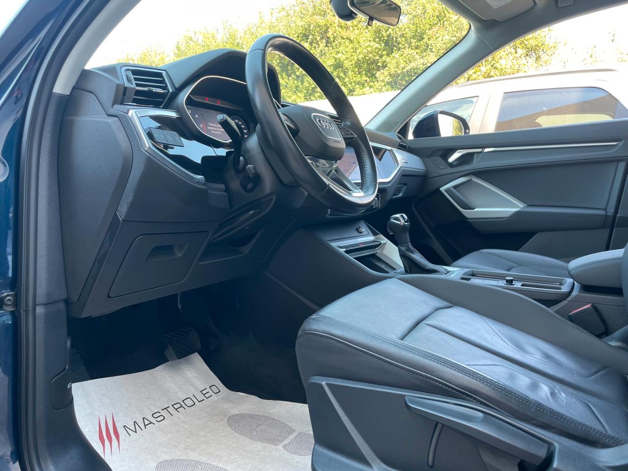 Audi Q3 40 TDI quattro S tronic Business