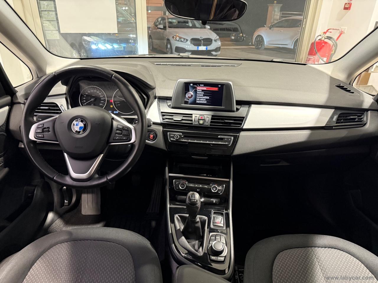 BMW 216d Active Tourer Advantage