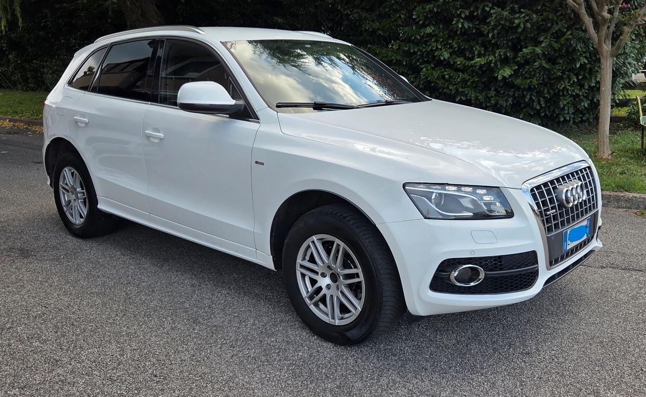 Audi Q5 2.0 TDI 170 CV quattro S-line