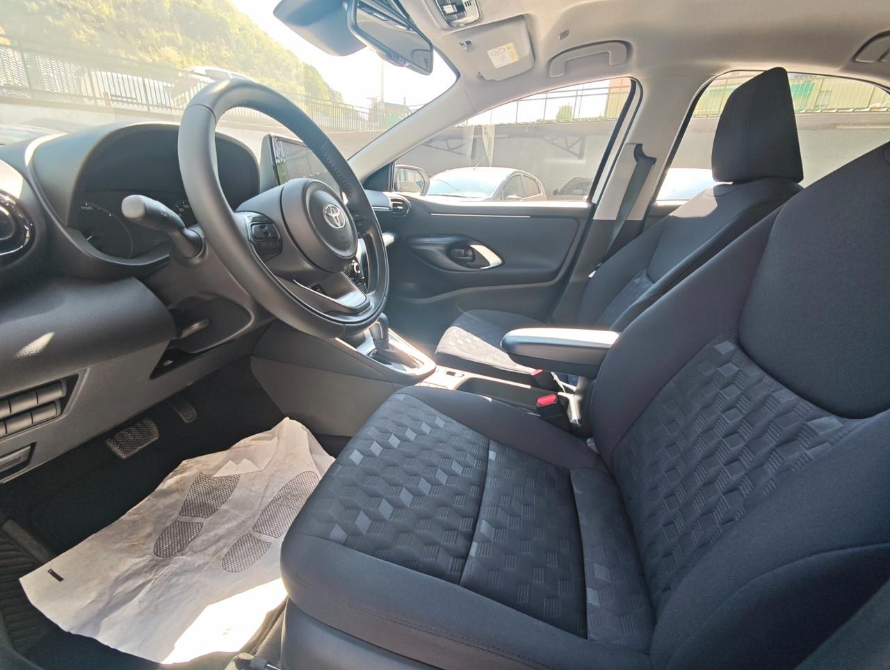 Toyota Yaris 1.5 Hybrid 5 porte Active