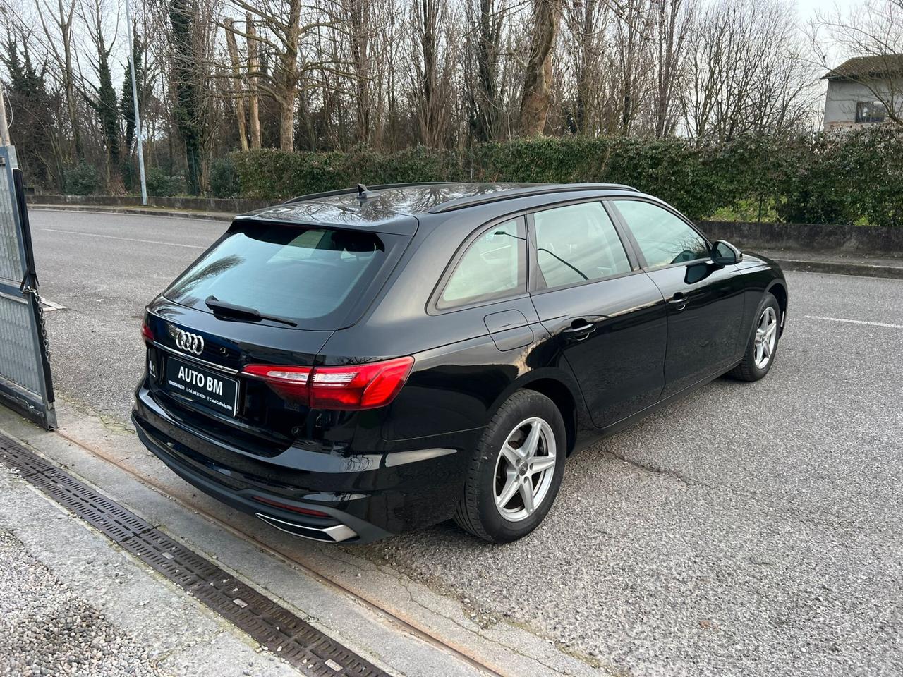Audi A4 Avant 35 TDI S tronic Business