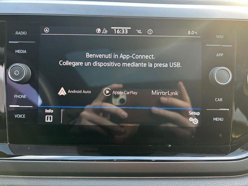 Volkswagen Taigo 1.0 TSI 110 CV R-Line