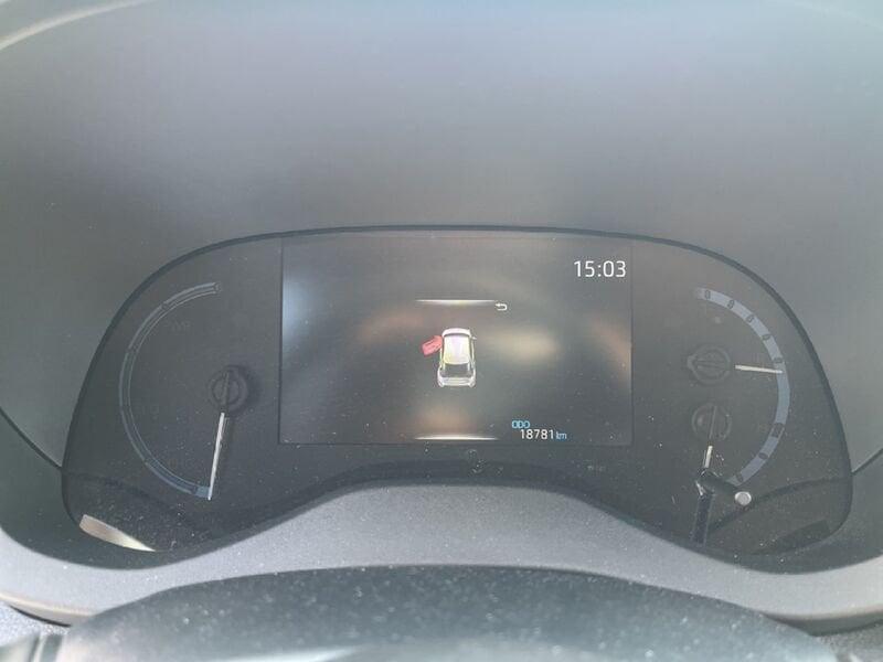 Toyota Yaris Cross 1.5h Business fwd 116cv e-cvt